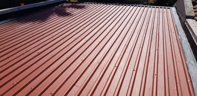 Kubik Maintenance Roof Painting